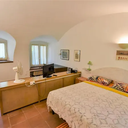 La Casa Del Nonno By Interhome